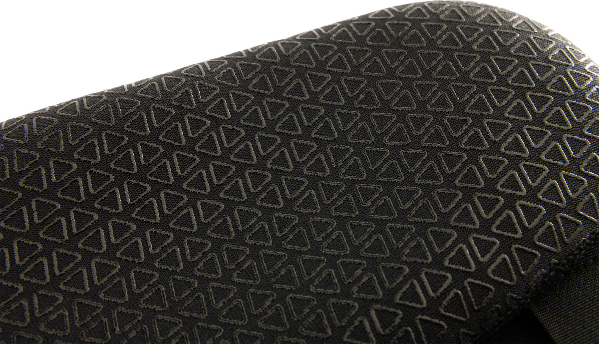 Guardian Mid-High Socks 2 mm