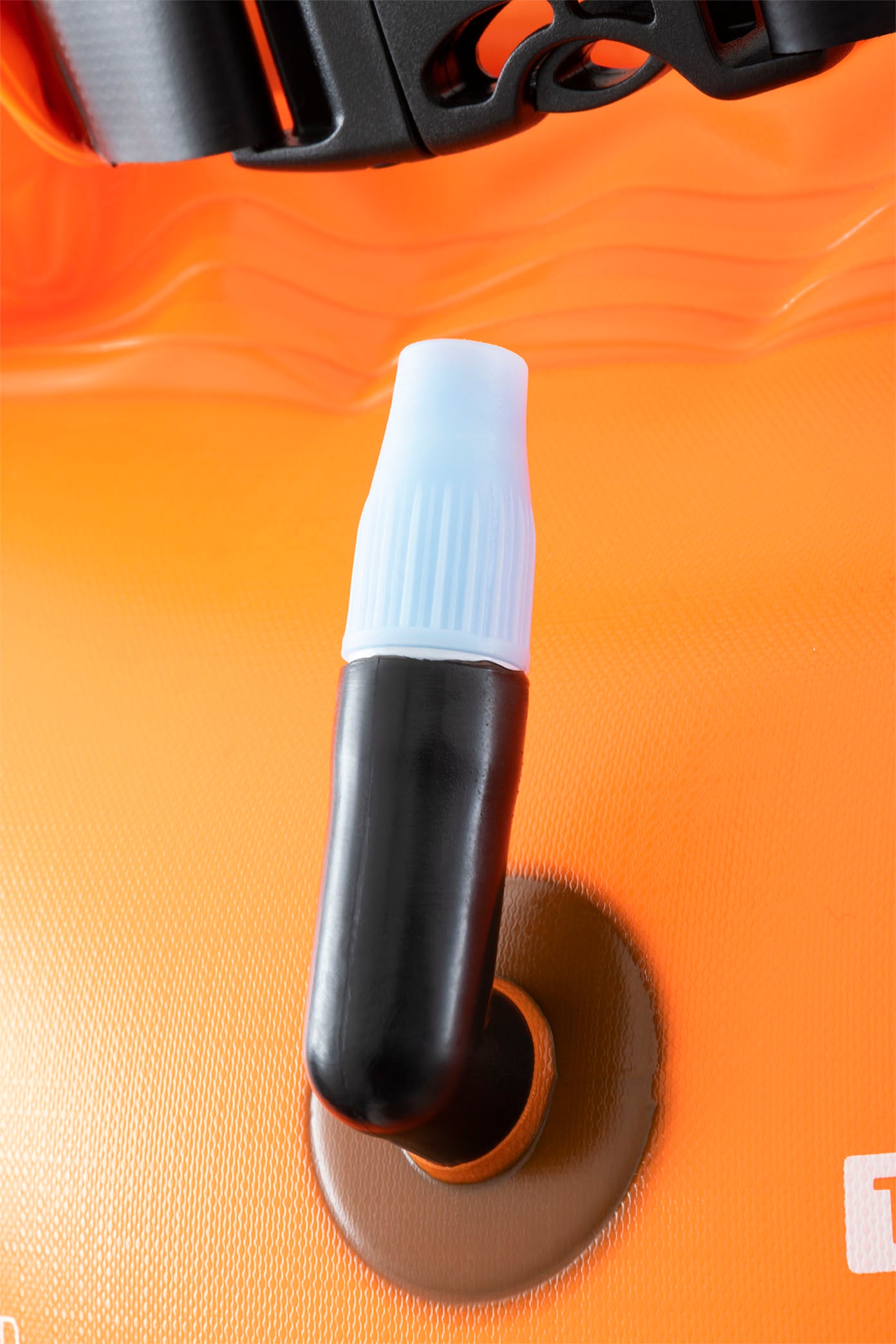 Cressi Glide Swim Buoy - TA612085 - Glide Swim Buoy - Orange / 28 L - Swimming